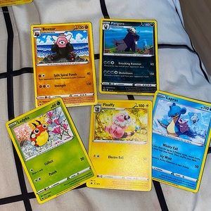 5 pack Pokémon cards for 8$